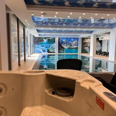 Apartmán President Kop A 735 *